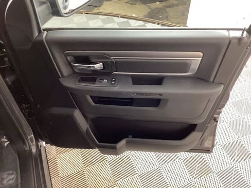 Used 2022 RAM 1500 Classic Warlock w/ Electronics Group image 9