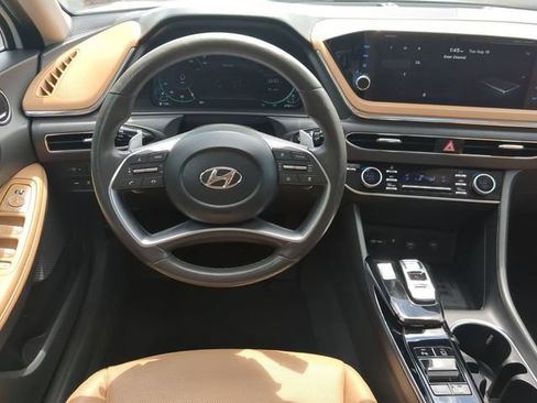 Used 2023 Hyundai Sonata Limited FWD image 14