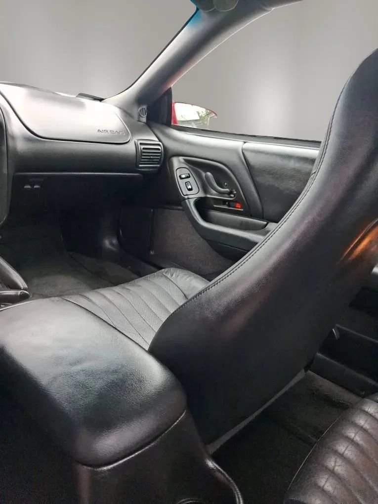 Used 2002 Chevrolet Camaro Z28 w/ SS Performance/Appearance Pkg RWD image 30
