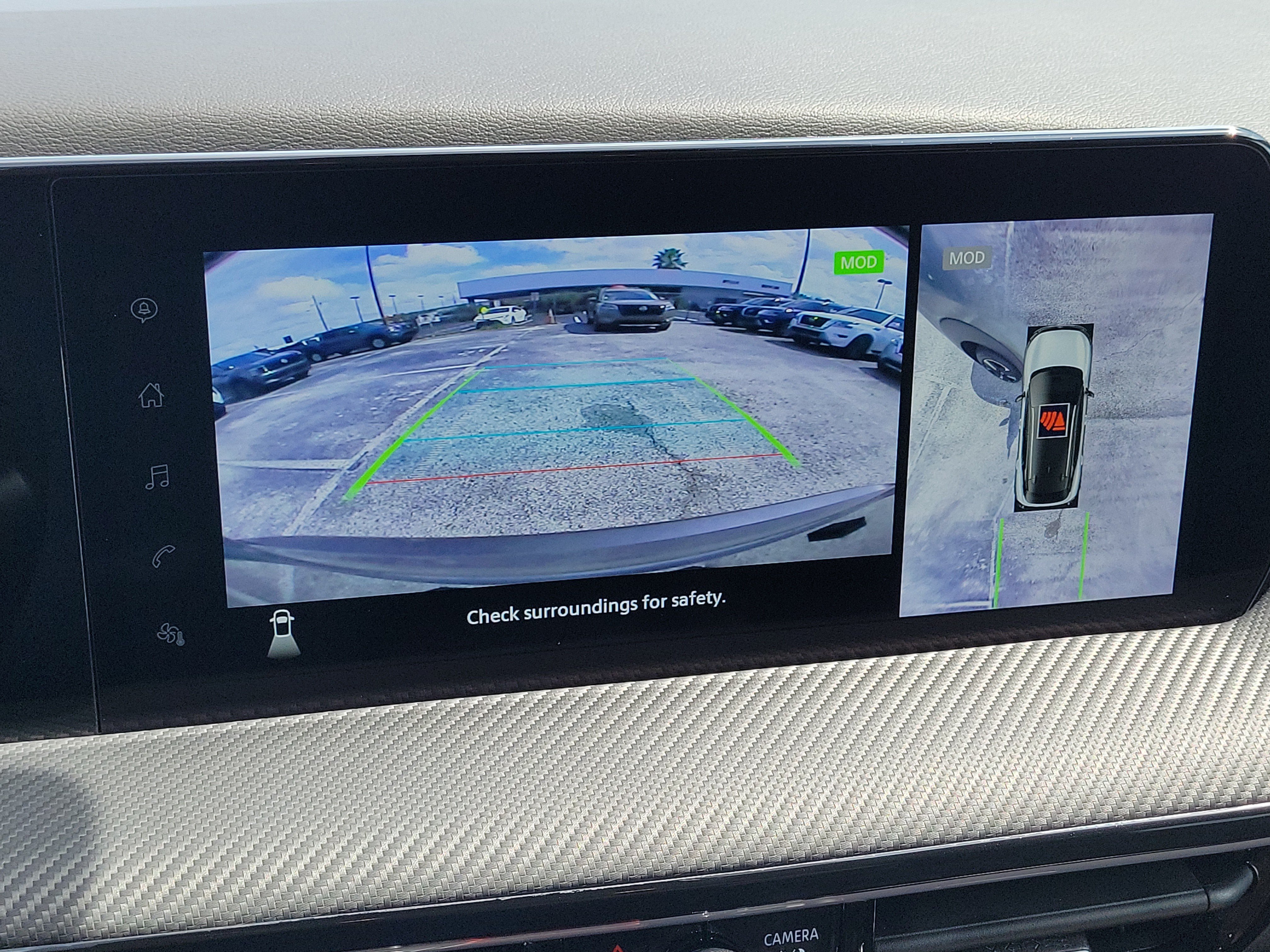 Certified 2025 Nissan Kicks SR w/ SR Premium Package FWD image 21