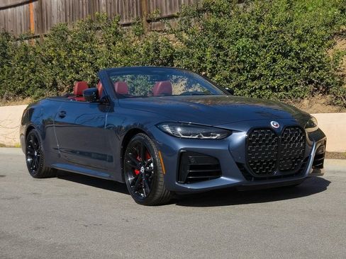 Used 2023 BMW 440i xDrive Convertible w/ Premium Package image 2
