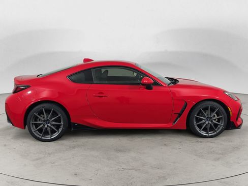 Used 2022 Subaru BRZ Limited RWD image 6