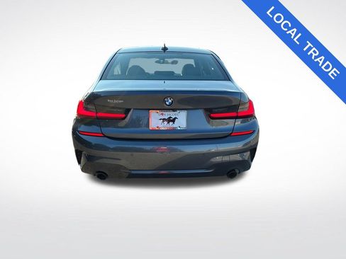 Used 2021 BMW 330i Sedan w/ M Sport Package RWD image 4