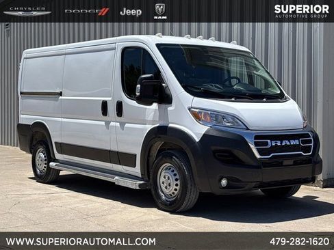 Used 2025 RAM ProMaster 2500 w/ U-Haul Equipment Group FWD image 1