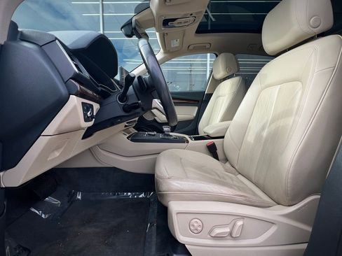 Used 2018 Audi Q5 2.0T Premium Plus w/ Premium Plus Package image 32