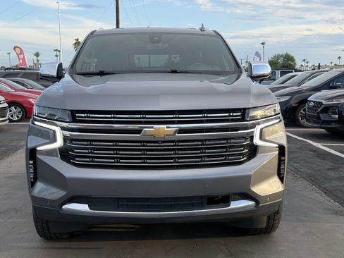 Used 2021 Chevrolet Suburban Premier w/ Premium Package image 17