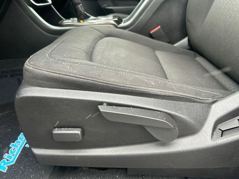 Certified 2021 GMC Canyon Elevation image 21