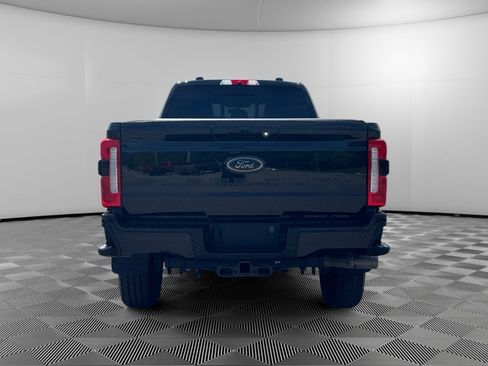 Used 2024 Ford F250 Lariat w/ Lariat Ultimate Package AWD/4WD image 7