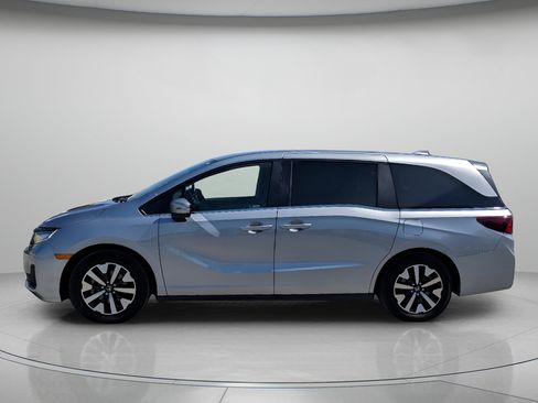Used 2025 Honda Odyssey EX-L image 5
