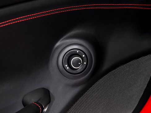 Used 2018 Ferrari 488 GTB image 10