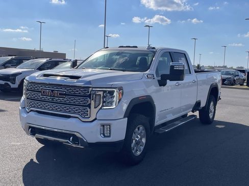 Used 2021 GMC Sierra 3500 Denali w/ Denali Ultimate Package image 4