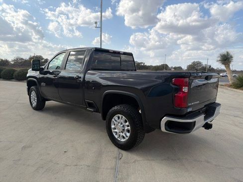 Used 2024 Chevrolet Silverado 2500 LT w/ Texas Edition image 12