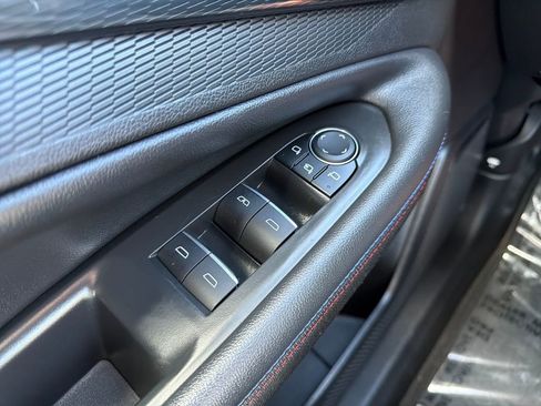 Used 2025 Chevrolet Blazer EV RS image 11