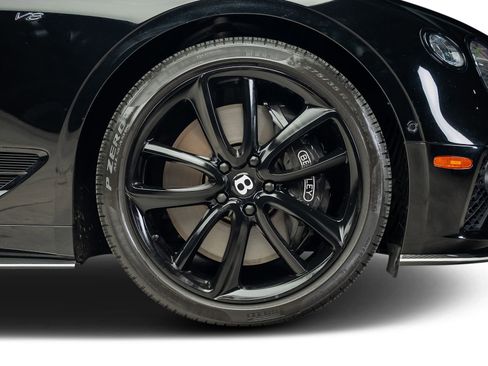 Used 2022 Bentley Continental GT AWD/4WD image 35