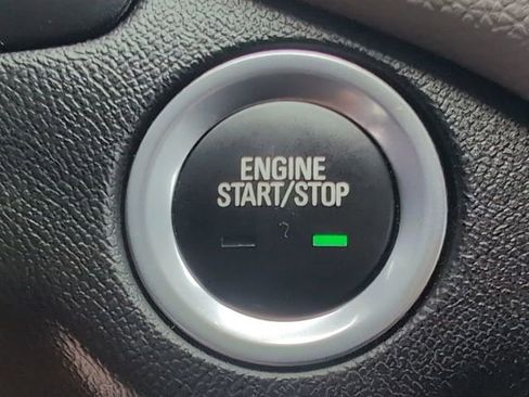 Certified 2023 Chevrolet Equinox LS FWD image 16