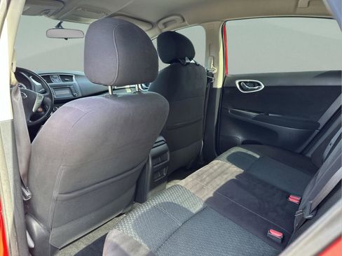 Used 2015 Nissan Sentra SR w/ Navigation Package image 18