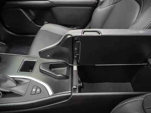 Certified 2023 Lexus UX 250h FWD image 18