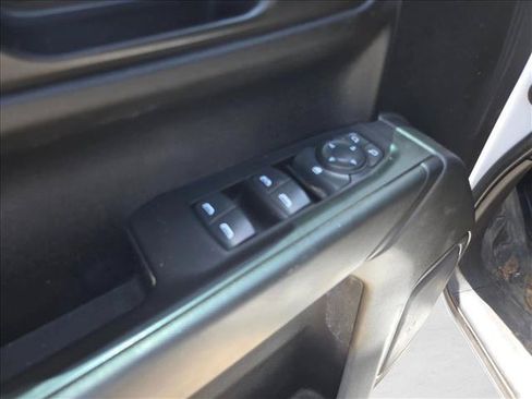 Used 2021 Chevrolet Silverado 1500 W/T w/ WT Fleet Convenience Package AWD/4WD image 18
