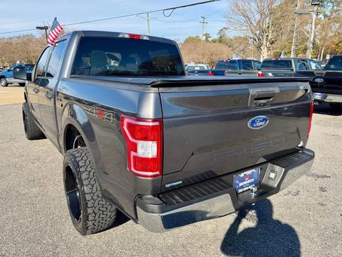 Used 2018 Ford F150 XLT image 3