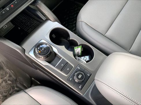 New 2025 Ford Bronco Sport Badlands w/ Badlands Tech Package image 5