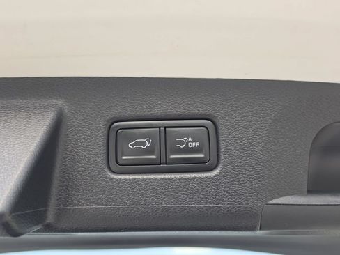 Certified 2025 Kia Telluride S FWD image 7