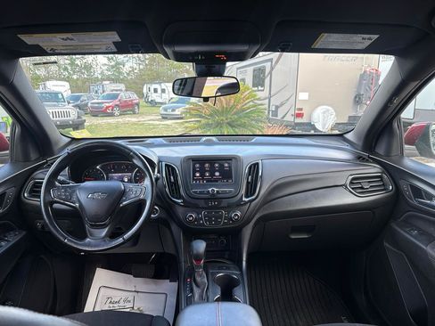 Used 2022 Chevrolet Equinox RS FWD image 14