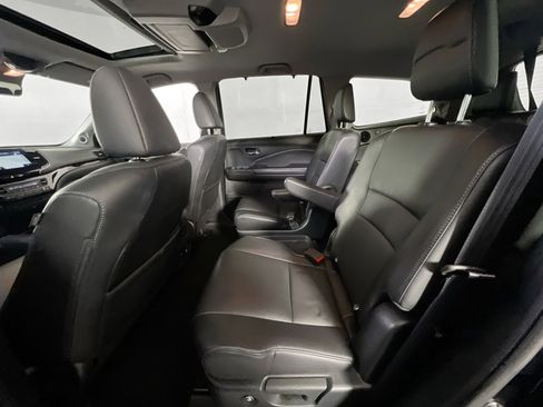 Used 2022 Honda Pilot Touring image 25