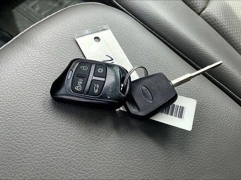 Used 2019 Ford F150 XL RWD image 30