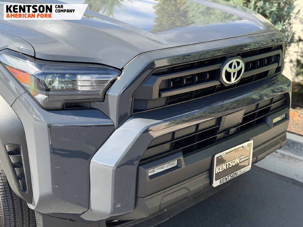 Used 2026 Toyota 4Runner SR5 AWD/4WD image 11