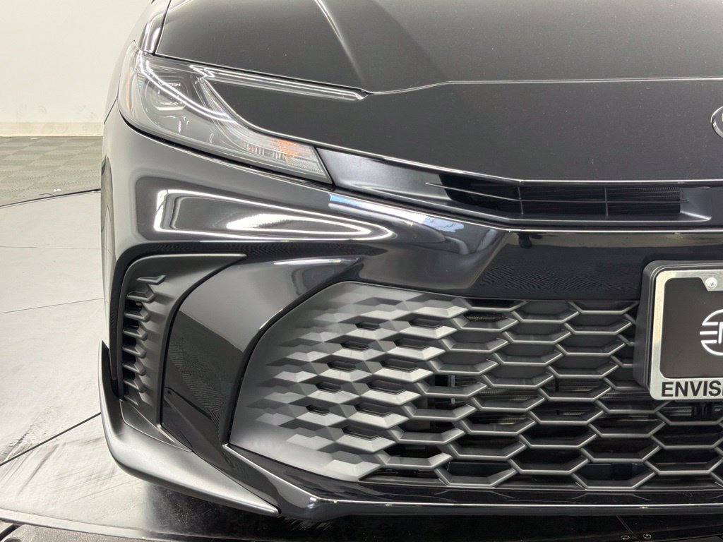 New 2026 Toyota Camry SE FWD image 8