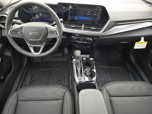 New 2026 Chevrolet Trax ACTIV w/ Driver Confidence Package image 11