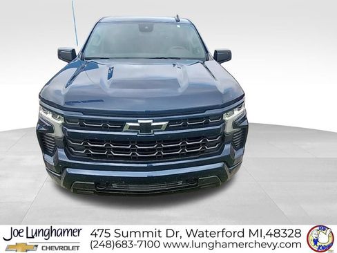 Used 2023 Chevrolet Silverado 1500 RST w/ Protection Package AWD/4WD image 9