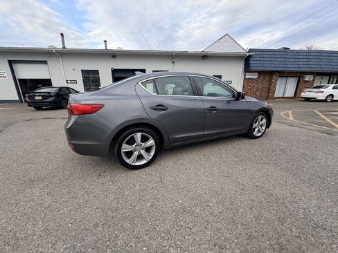Used 2014 Acura ILX w/ Premium Package image 40