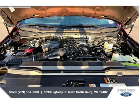 New 2026 Ford F350 XLT w/ XLT Premium Package AWD/4WD image 8