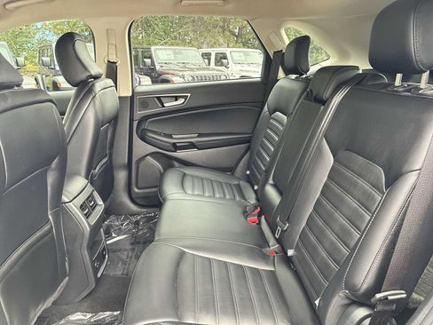 Used 2022 Ford Edge SEL w/ Convenience Package AWD/4WD image 22
