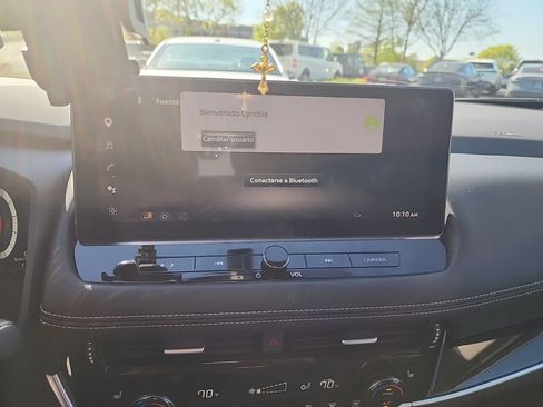 Used 2024 Nissan Rogue SL image 16