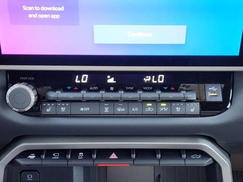 New 2026 Toyota Tundra Limited image 18