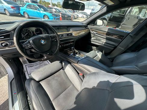 Used 2012 BMW 750Li RWD image 16
