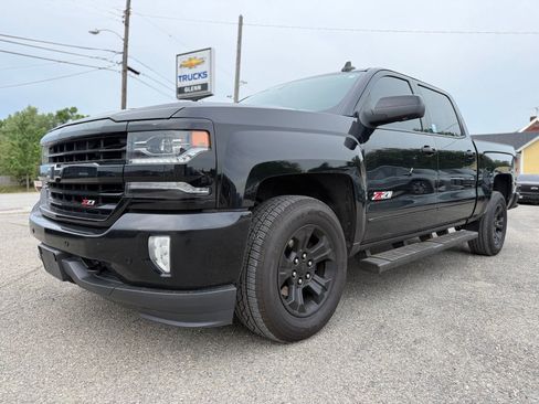 Used 2018 Chevrolet Silverado 1500 LTZ Z71 w/ LTZ Plus Package AWD/4WD image 2