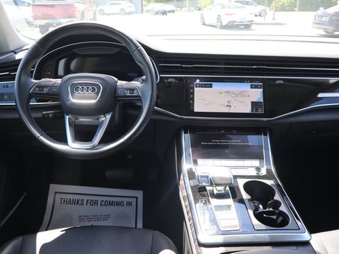 Used 2023 Audi Q8 Premium Plus w/ Premium Plus Package AWD/4WD image 12