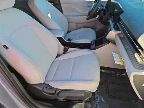 Used 2024 Hyundai Kona SEL image 21