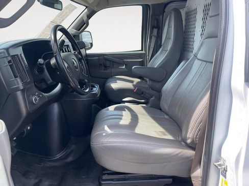 Used 2021 Chevrolet Express 2500 Extended w/ Driver Convenience Package RWD image 25
