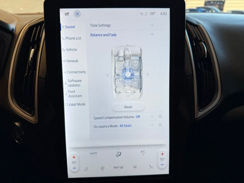 Used 2024 Ford Edge SEL w/ Convenience Package image 33