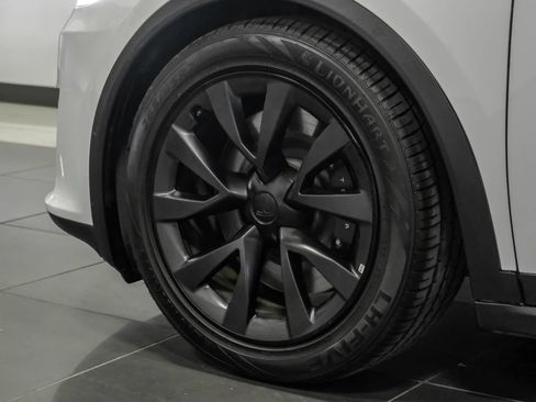 Used 2022 Tesla Model X AWD/4WD image 72