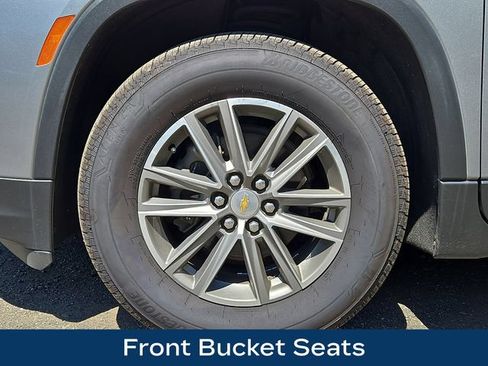 Used 2023 Chevrolet Traverse LT w/ LPO, Floor Liner Package AWD/4WD image 28