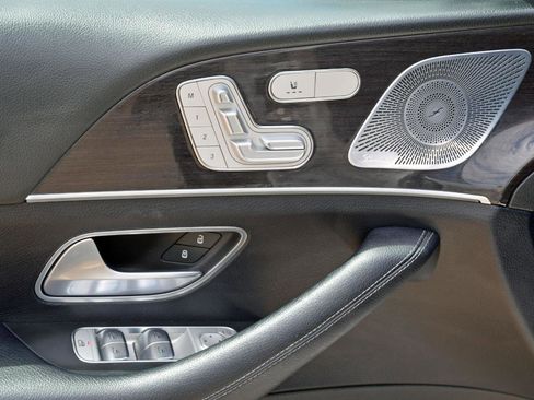 Used 2020 Mercedes-Benz GLE 350 image 8
