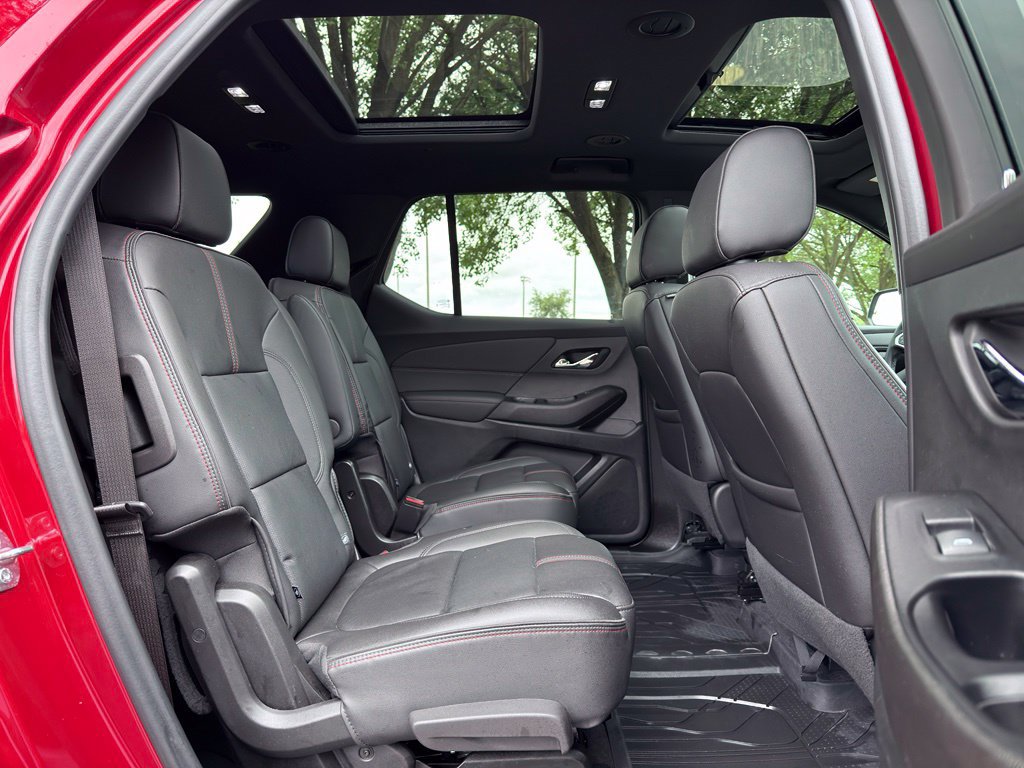Used 2023 Chevrolet Traverse RS w/ LPO, Floor Liner Package AWD/4WD image 36