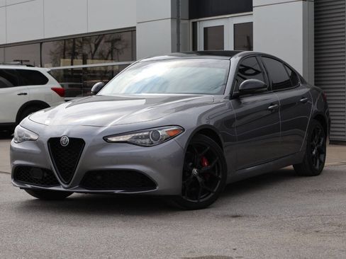Used 2020 Alfa Romeo Giulia Ti w/ Nero Edizione image 3