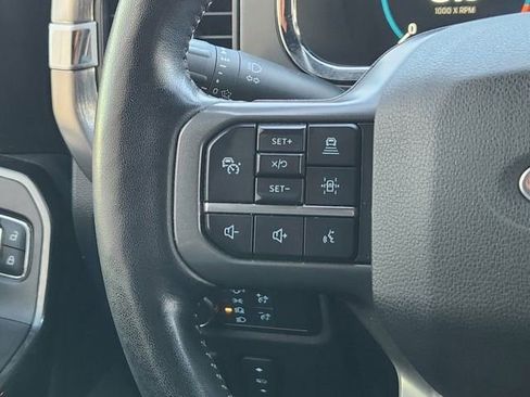 Used 2021 Ford F150 Lariat w/ Equipment Group 502A High image 28