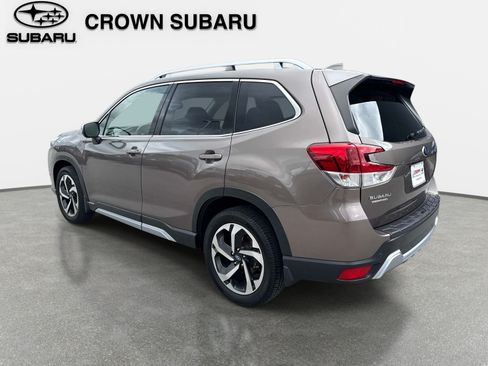 Used 2023 Subaru Forester Touring AWD/4WD image 6